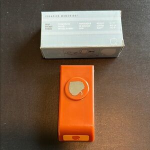 Creative Memories Orange Leaf Pocket Punch